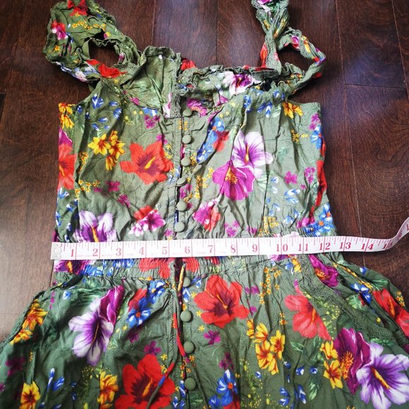 Tulle & Batiste Green Dress - Picture 8 of 11